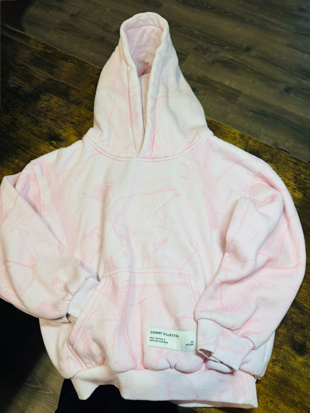 Comfrt Kids Pink Camo Hoodie Sweatshirt Size Small Cozy Fleece Lined Pullover